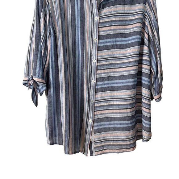 Catherine's Women's Light Weight Rayon Blend Striped Blouse Size 1X (18,20) - Picture 4 of 10